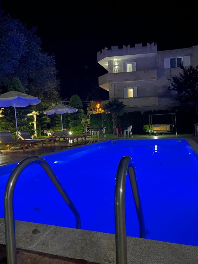 Aparthotel Florika