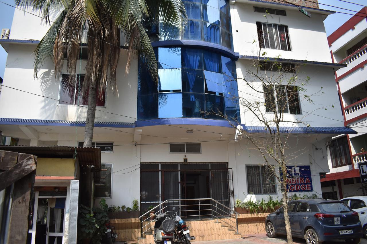 Indira Hotel 2*