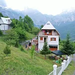 Alpbes Theth Guesthouse