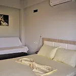 Hydra Apartaments Sarande