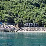 Odri Apartment