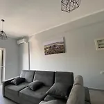 Sunmoon Apartments