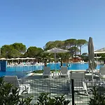 Villa Gjiri I Lalzit Perla Resort