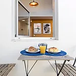 LovelyStay - Vila Burgães