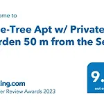 Pine-Tree Apt W/ Private Garden 50 M From The Sea