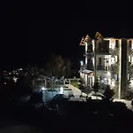 Bujtina Vrenezi