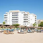 Trea Accomodations - On Private Beach With Sunbed & Umbrella