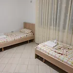 Iris Apartaments