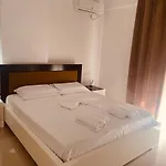 Ajsi Apartments 1