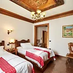 Brilant Antik Center Hotel