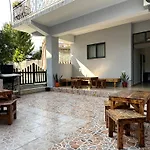 Hanna'S Hostel