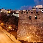 Super Apartment In The Ancient Roman Amphitheater