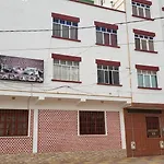 Hotel Santusa