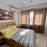 Apartment In Skanderbeg Square - Tirana Center 2