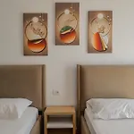 Hotel Summer