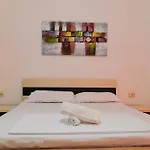 Hotel Argjiro