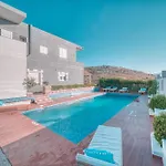 Le Gjero Luxury Villa