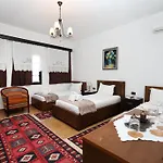 Villa Elmar