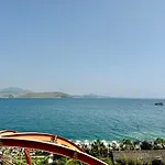 Red Infinity Seaview Apartment Saranda