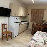Casa Indipendente Vicino Al Mare