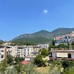 Tirana'S Elevated Apartment
