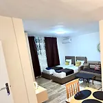 Cozy Centrally Located Room For Up To Three Or Four Guests Family Rooms 10 Min Walk From City Center