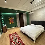 Prayla Luxury Apartment At Condor Center