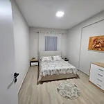 Andi'S Apartment