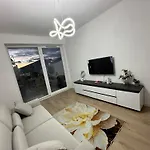 First-One Apartment Riesen Terrasse Mit Meerblick 6 Personen 2U1 Zimmer