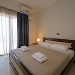 Hotel Deja Vu