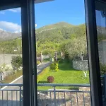 Ejlli Villa