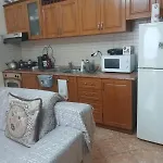 Roxy'S House