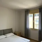 Flamingo Apartment