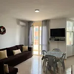 Flamingo Apartment