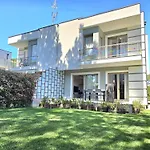 Modern Villas At Perla Resort