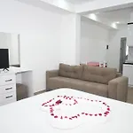 Lux Apartments