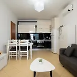 Sea View-Sunlit Coast Apartment Durrs