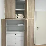Beach Nest Apartment