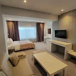 Hotel Enkelana