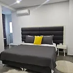 Edina By Hp Hotel