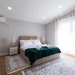 Tibi'S Villa