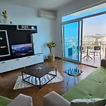 Appartment On The Beach With Sea View