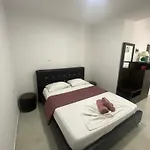 Farmhouse Qeparo