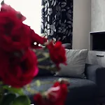 L.L Maison 2