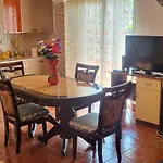 Accogliente Casa Nel Centro Storico Di Valona