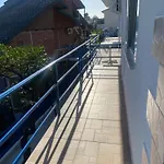 Llambro Rooms