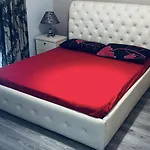 Eli Apartment