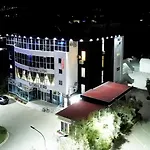 Grand Hotel Gjyshi