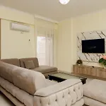 Kean Apartment Lungomare