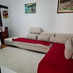 Apartment Xheison